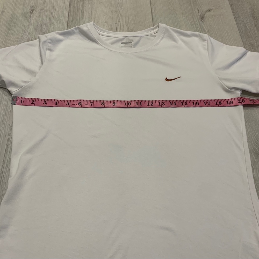 NIKE Fit Dry Short Sleeve T-Shirt Top - Picture 3 of 7